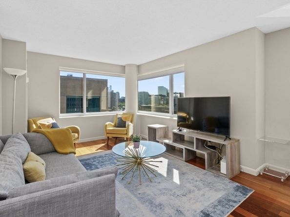 10 Museum Way 1322, Cambridge MA 02141