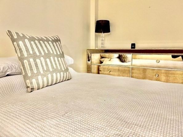 2 Earhart 121, Cambridge MA 02141