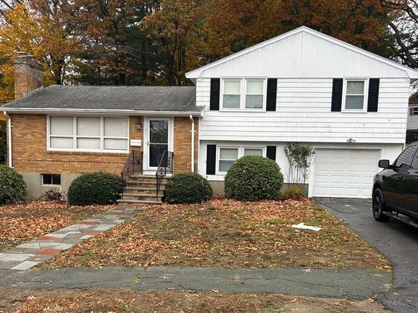 21 Athens Dr, Saugus MA 01906