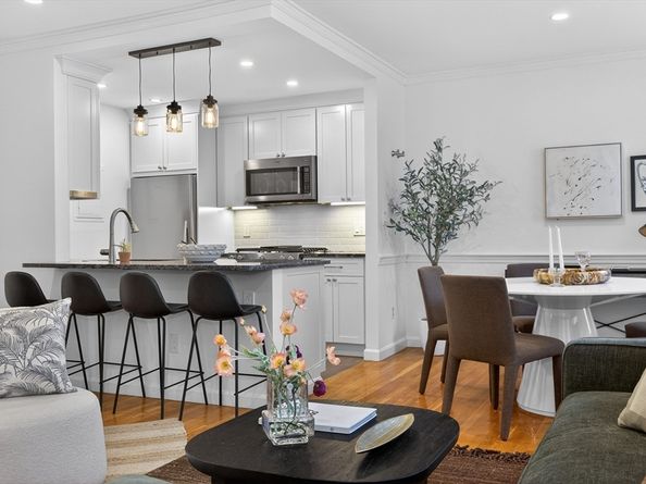 17 Bowdoin St 3AB, Boston MA 02114