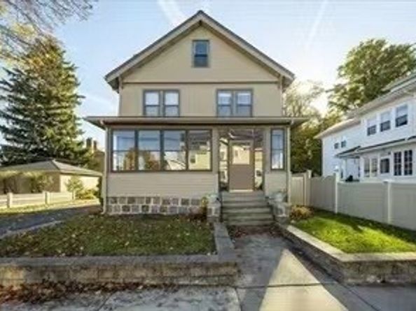 11 Gould St, Quincy MA 02170