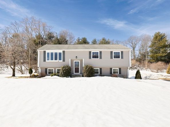 6 Orchard Dr, Walpole MA 02032