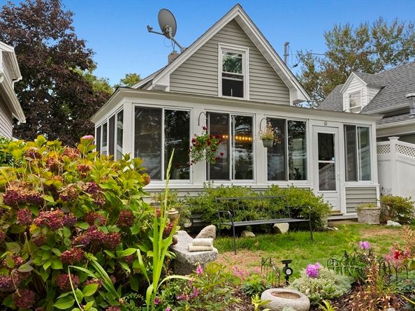 10 East Blvd, Wareham MA 02571