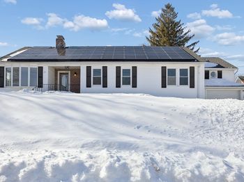 39 Bullard Ave