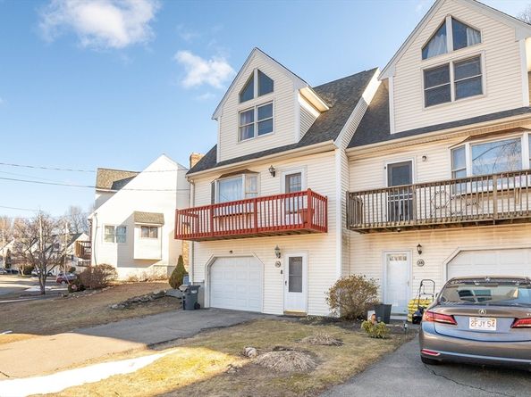 26 Mahogany Run 26, Leominster MA 01453