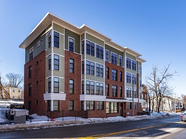 299 Dudley Street, Boston MA 02119