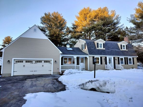 3 Stone Hill Ter, Walpole MA 02081