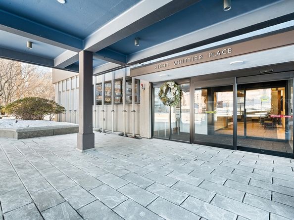 8 Whittier 18A, Boston MA 02114