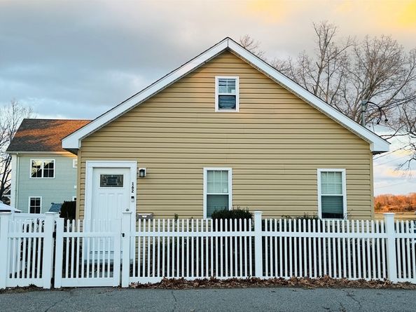 162 Palmer Street, Quincy MA 02169
