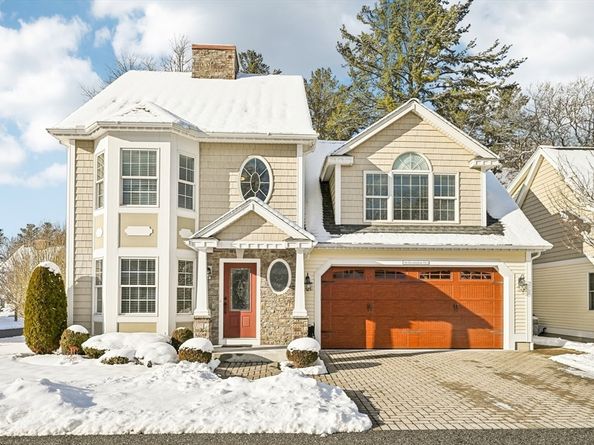 16 Rockingham Drive 131, Tewksbury MA 01876