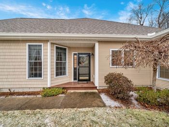 11 Summerfield Drive