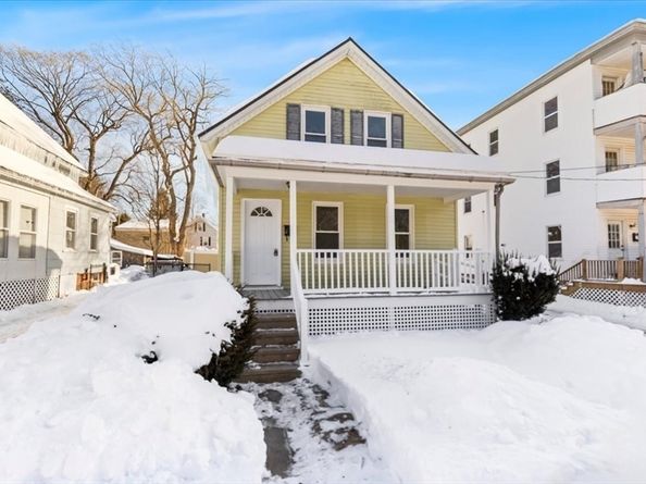 31 Webster St, Winchendon MA 01475