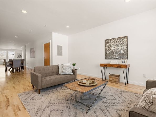 23 Park St 2, Somerville MA 02143