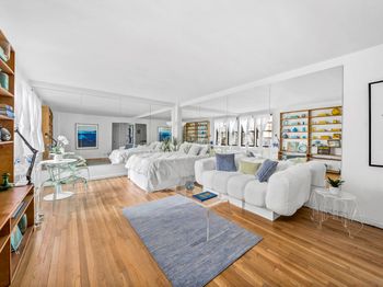 60 East 9th Street