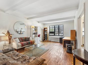 211 East 35th Street