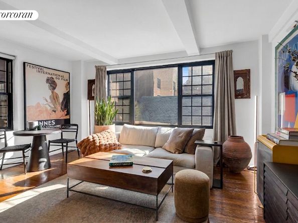 102 East 22nd Street 7F, New York NY 10010