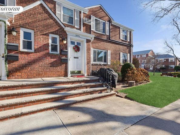 255-02 73rd Avenue A, Queens NY 11004