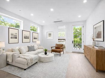 1073 Willoughby Avenue