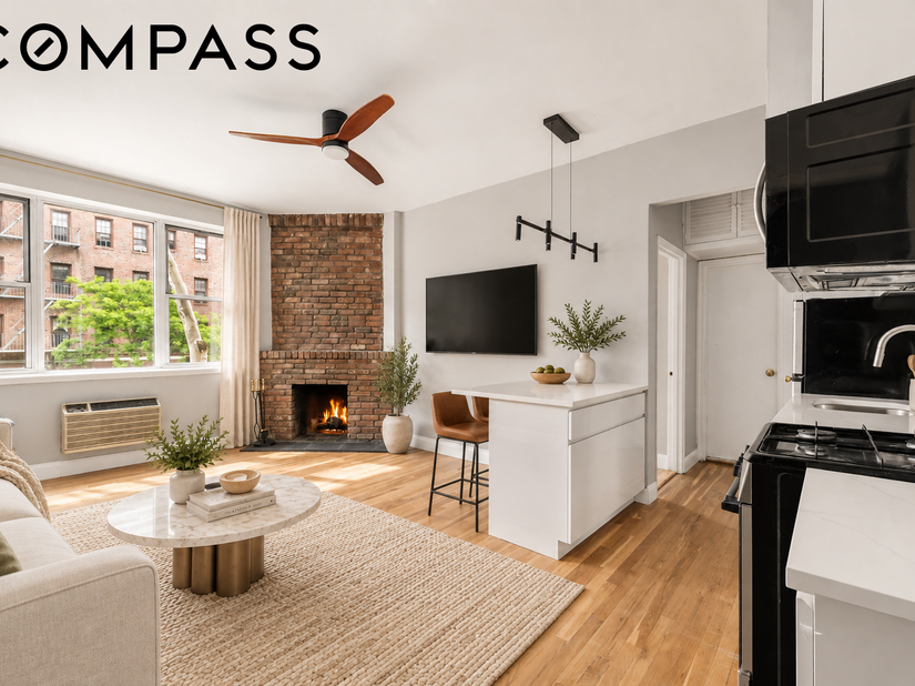 459 Hudson Street 2A, New York NY 10014