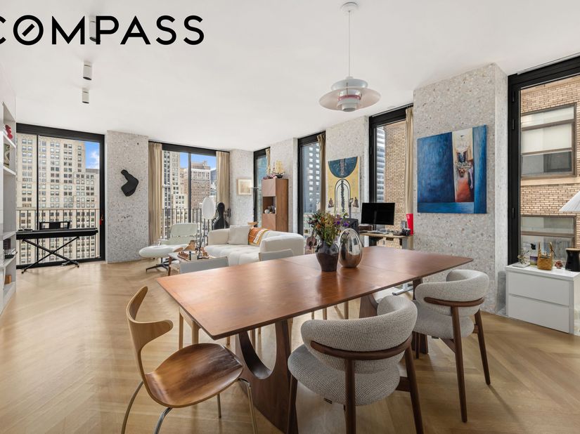 16 West 40th Street 22B, New York NY 10018