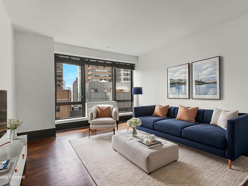 40 Broad Street 27C, New York NY 10004