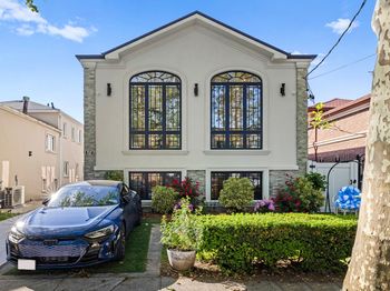2648 East 64th Street