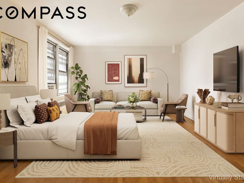 60 East 9th Street 508, New York NY 10003