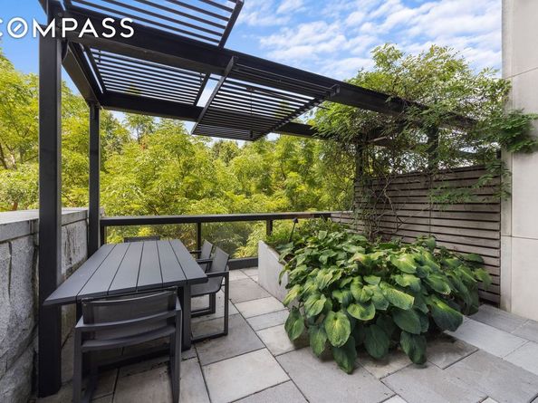 90 Furman Street N208, Brooklyn NY 11201