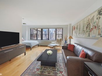 120 East 90th Street