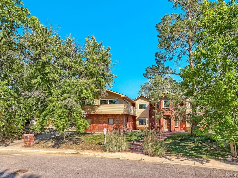 3880 S Willow Way, Denver CO 80237