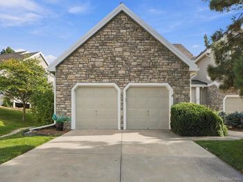 1864 W CAPE COD Way