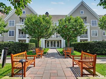 77 Havemeyer Lane