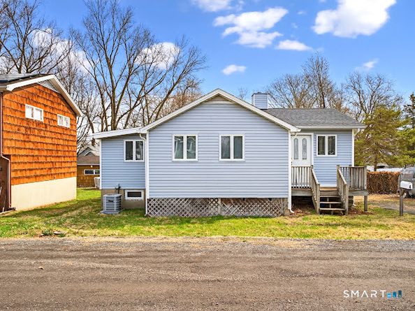 4 Springdale Court, Norwalk CT 06850