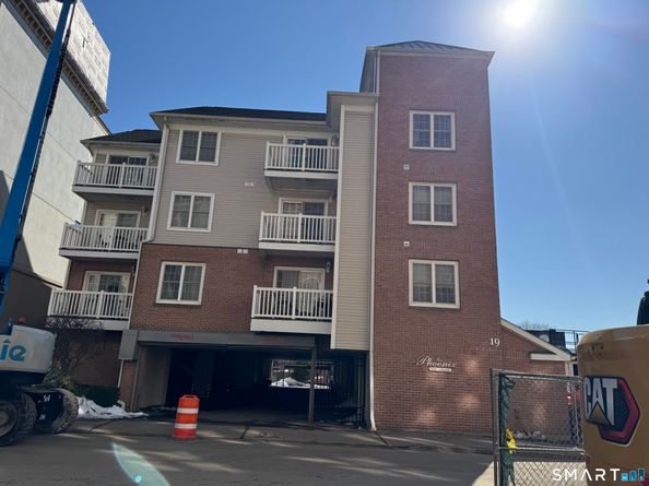 19 Isaacs Street APT 405, Norwalk CT 06850