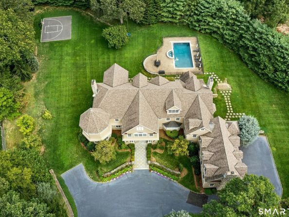 76 Lords Highway, Weston CT 06883