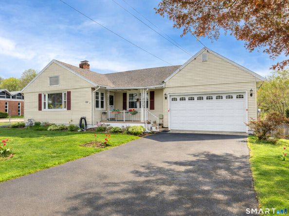 1304 Nichols Avenue, Stratford CT 06614