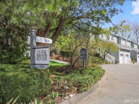 105 Glen 105, Wilton CT 06897
