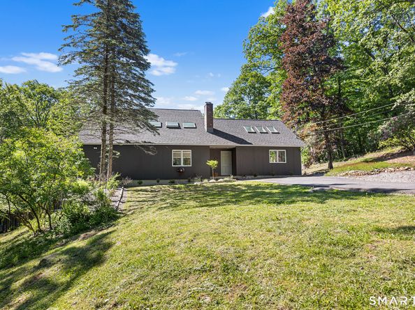 1 Eagles Nest Drive, Sherman CT 06784