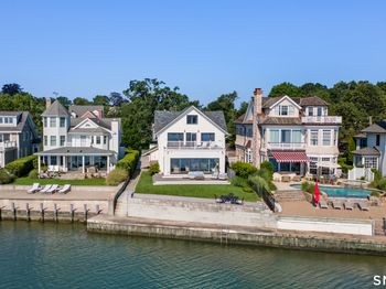 22 Ocean Drive N