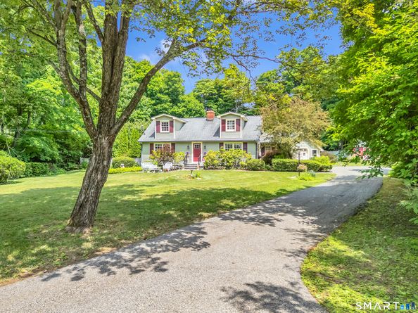 5 N Beech Tree Road, Brookfield CT 06804