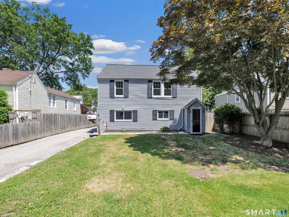 41 Frisbie Street, Stamford CT 06906