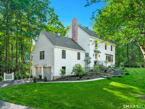 131 Fieldcrest Drive, Ridgefield CT 06877