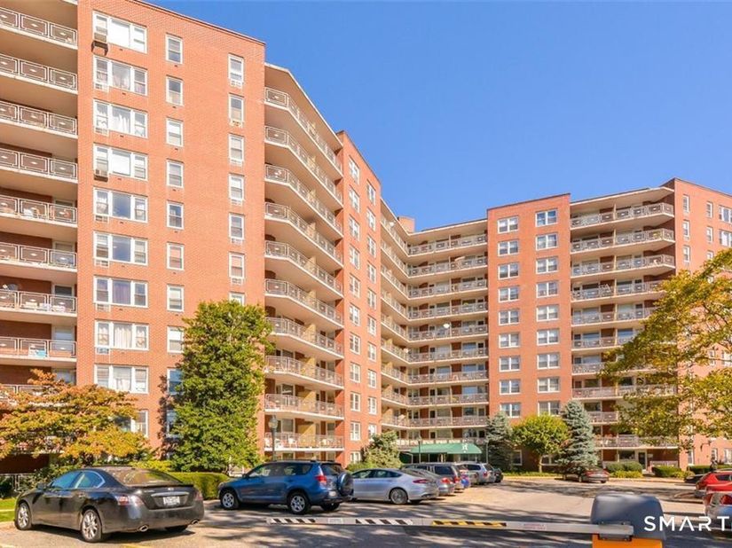 91 Strawberry Hill Avenue 240, Stamford CT 06902