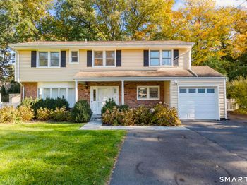 91 Rolling Wood Drive