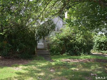 95 Raymond Street