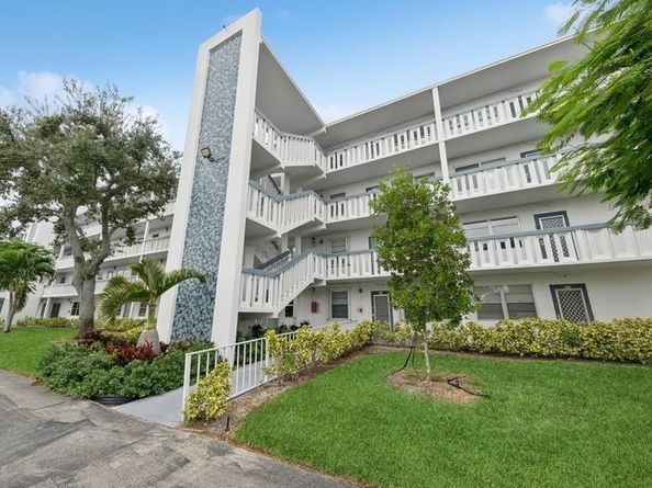 2030 Harwood D 2030, Deerfield Beach FL 33442