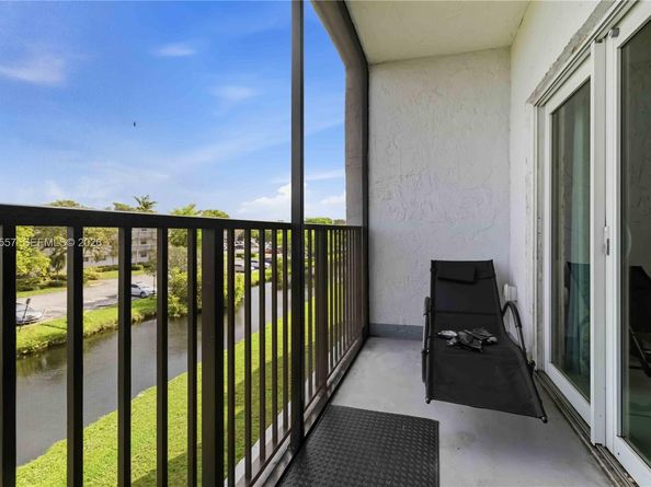 7521 NW 16th Street 4307, Plantation FL 33313