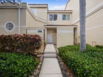 3477 Deer Creek Palladian Circle
