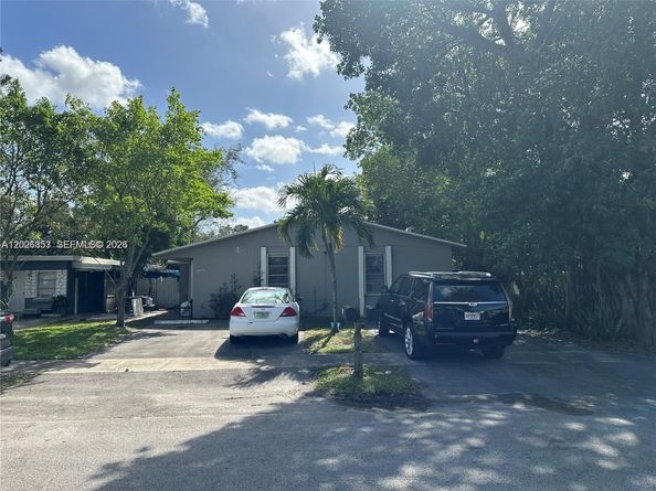 6316 Lincoln Street, Hollywood FL 33024