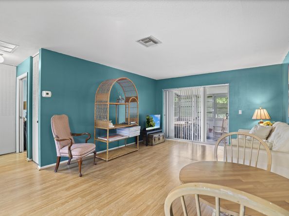 2885 W Ashley Dr Drive W B, West Palm Beach FL 33415